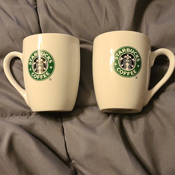 2 Starbucks 2017 mugs